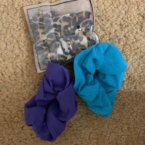 SCRUNCHIE BUNDLE 🪐